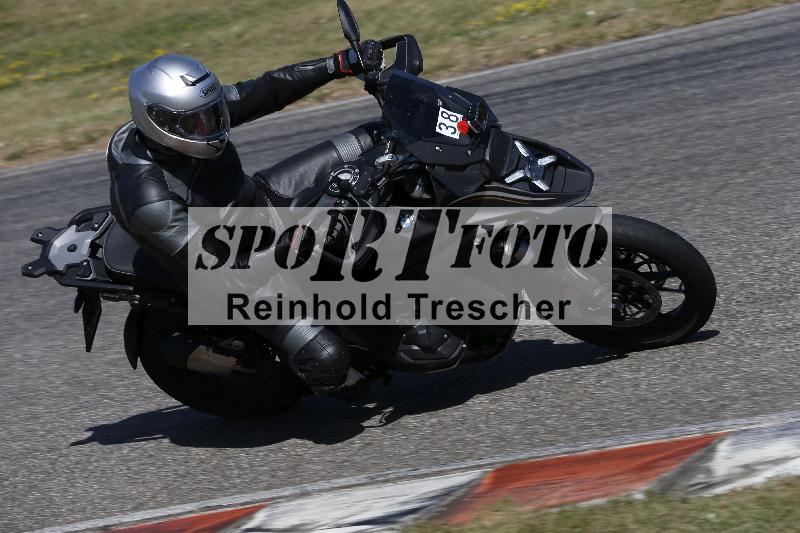 /17 27.05.2026  FREERIDE TRAINING ADR/Gruppe B/38